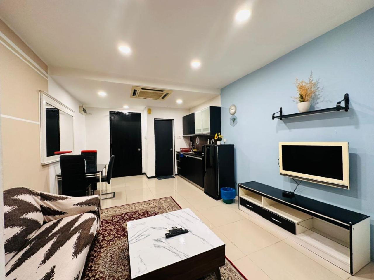 Taragon Service Apartment Kuala Lumpur Esterno foto