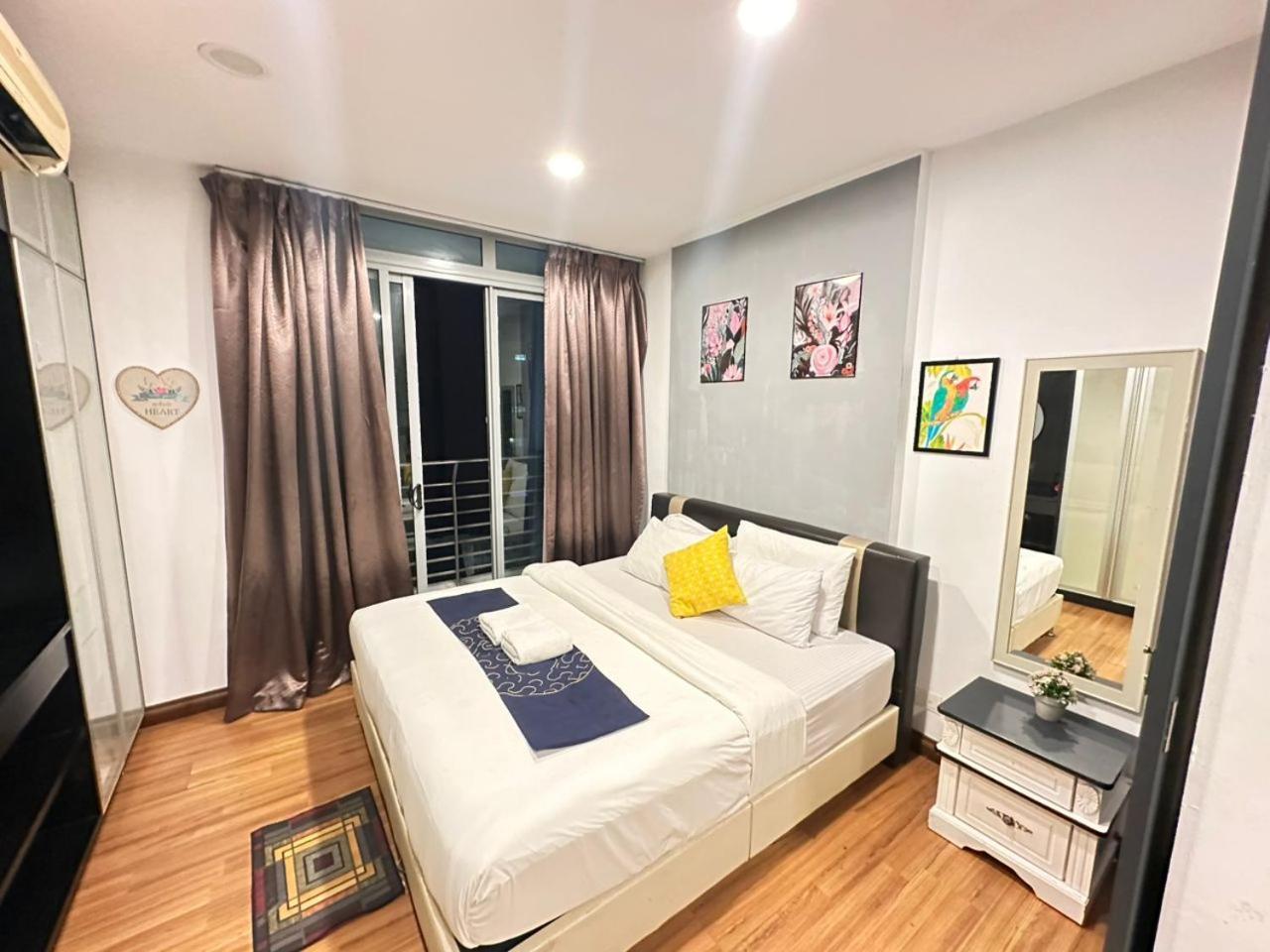 Taragon Service Apartment Kuala Lumpur Esterno foto